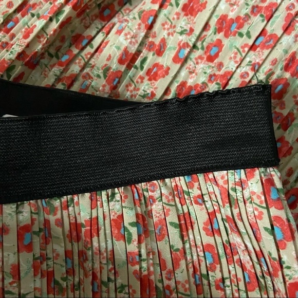 oak + Fort micro floral print pleated midi skirt One Size - Picture 4 of 8